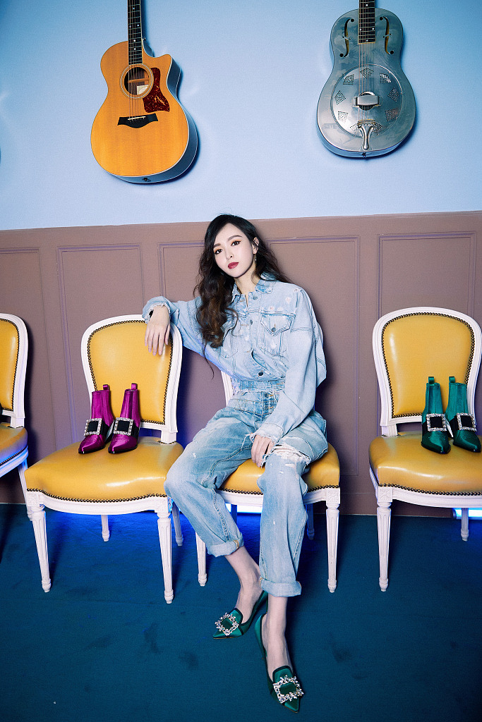 牛仔風(fēng)的假日，美好而感性