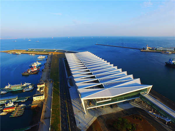 打造青島航運(yùn)交易所 構(gòu)筑百年老港新增長極