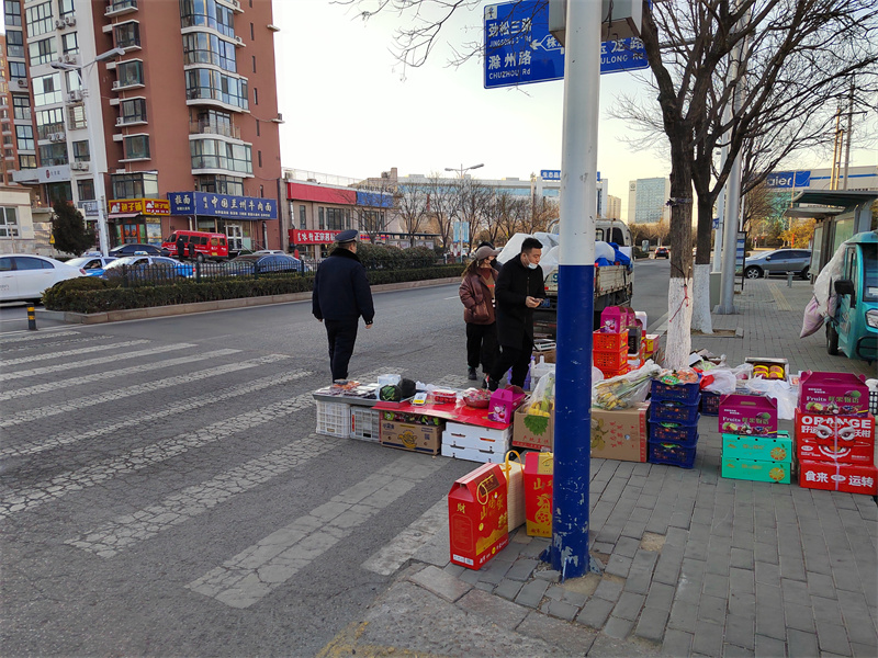 節(jié)日期間，嶗山綜合執(zhí)法執(zhí)勤一線分外忙