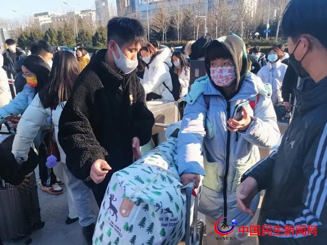 新學(xué)期，奔向新征程！青島恒星科技學(xué)院學(xué)子正式開學(xué)