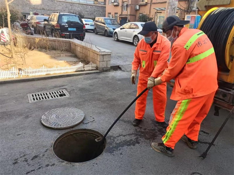 未雨綢繆 青島市北區(qū)排水管線提前疏通預養(yǎng)護