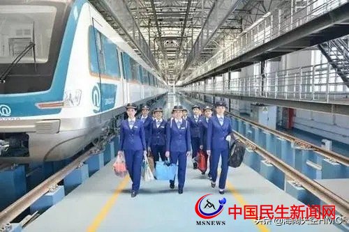 青島地鐵：投資3000億，利息和運(yùn)營補(bǔ)貼或?qū)⒊蔀槭胸?cái)政的沉重負(fù)擔(dān)