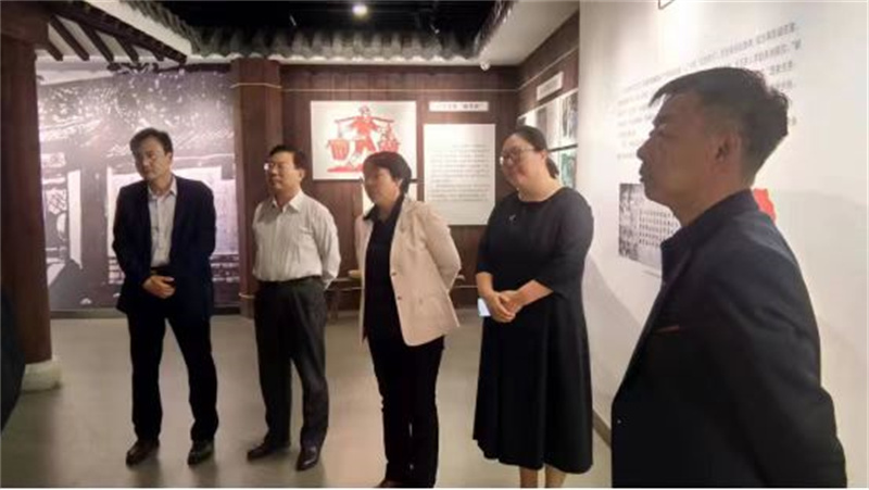 青島萊西強(qiáng)化家風(fēng)建設(shè) 助力年輕干部系好廉潔從政“第一?？圩印? title=