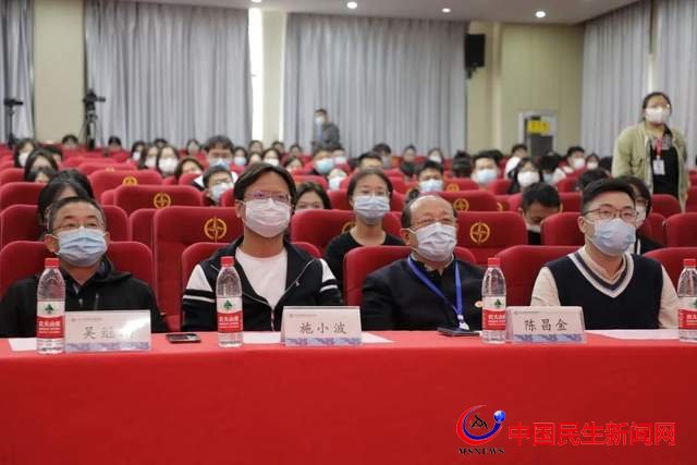 紅心頌黨恩，學(xué)習(xí)二十大｜恒星學(xué)院舉行第三屆金話筒大賽