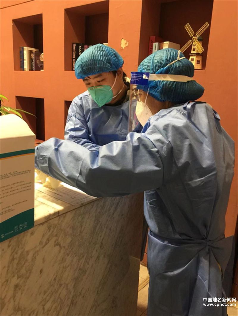 病床上的市北醫(yī)護：我更想留在一線